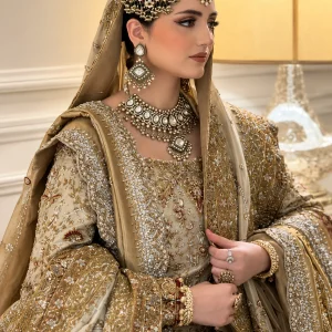 Maharani – Ivory Gold Pakistani Bridal Ensemble